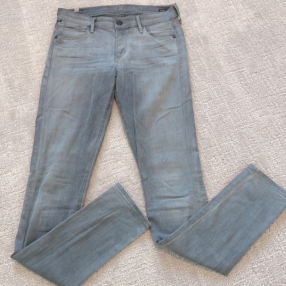 NWOT citizens of humanity Avedon Jean size 28. (Grey wash)